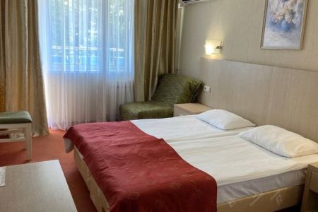 Стандартный 2-местный (с балконом, корпус 2 «Лазурный»)